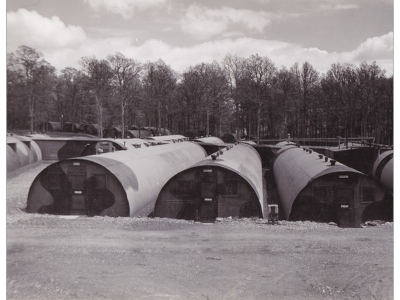 US Army Field Hospital operated by Company D of the 109th Medical Battalion at Necarne Castle near Irvinestown. Photo courtesy of Clive Moore, US Forces in Northern Ireland during WW2, Flickr Collection.